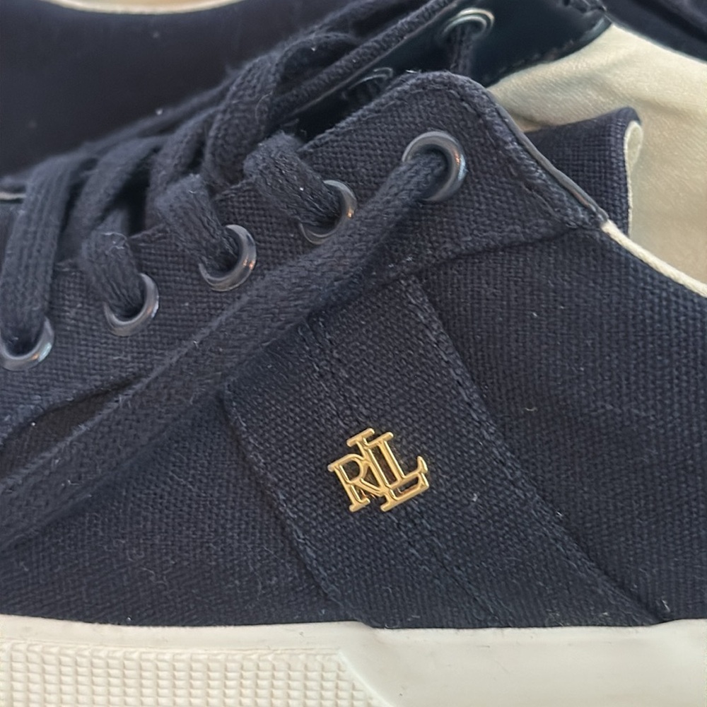 Classic Navy Blue LAUREN RALPH LAUREN Sneakers Size 10B - Picture 11 of 16